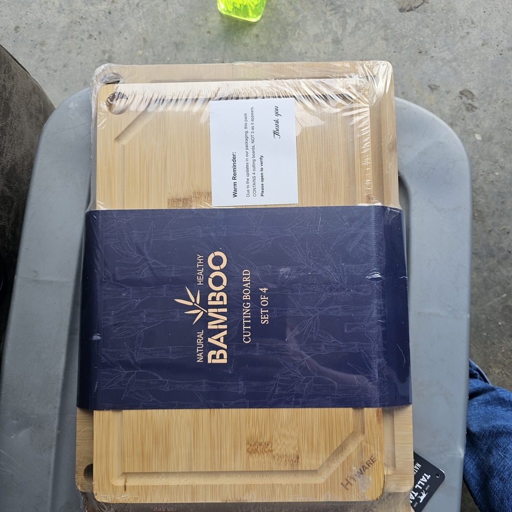 BAMBOO Natural Finish Cutting Board Set of 4 - Light Wood